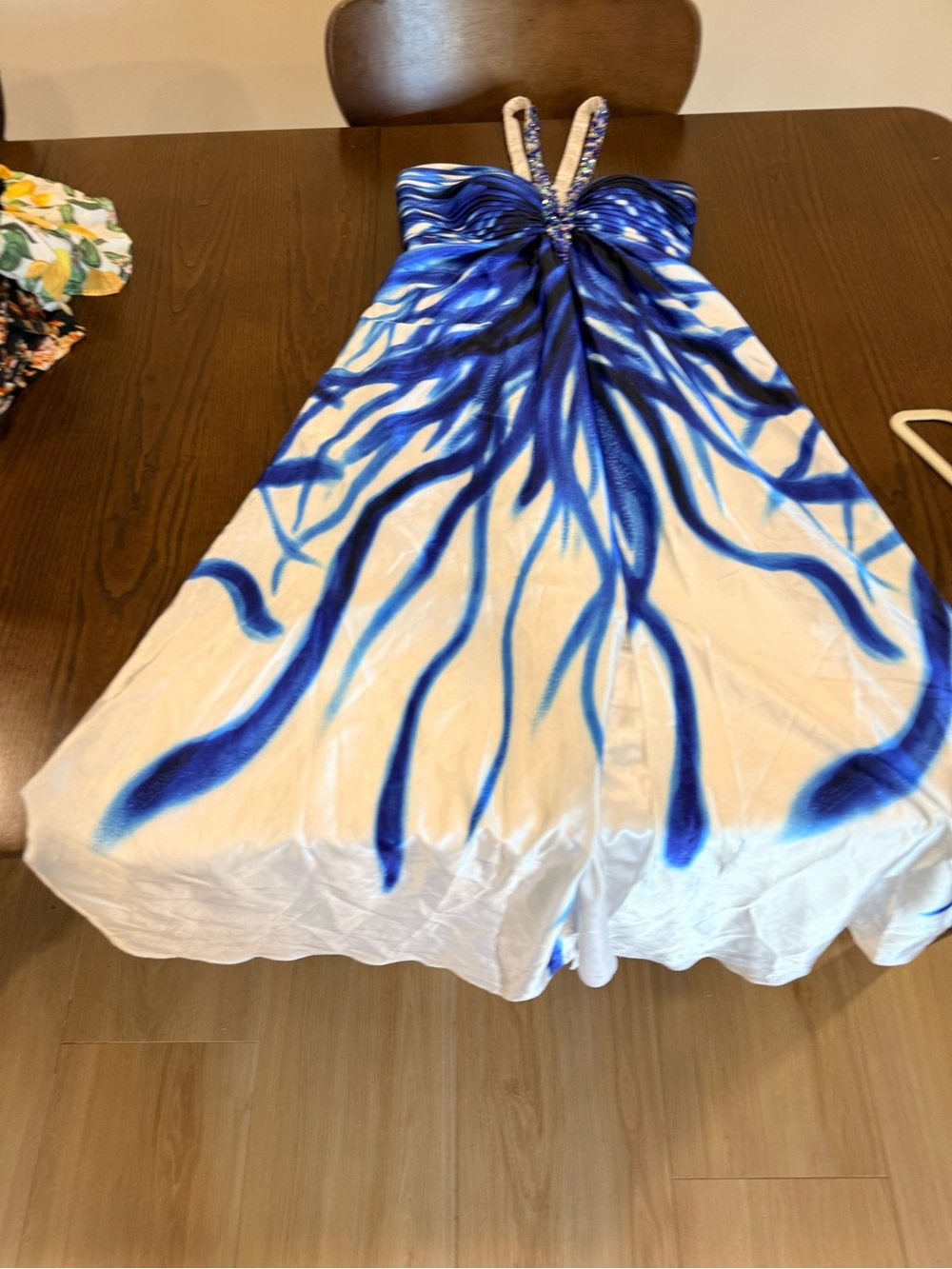 Cache Blue White Beaded Formal Gown Prom Dress Size 6 Halter Butterfly Print - Picture 10 of 10